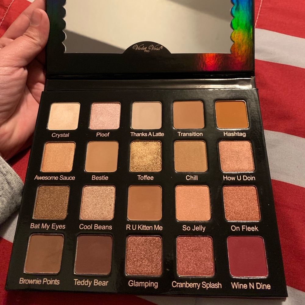 PRO Eyeshadows
